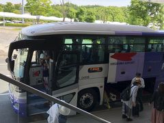 広島空港に着きバスで市内へ