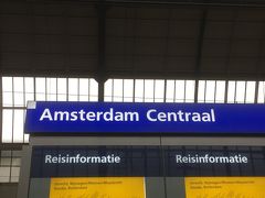 仕方ないのでアムステルダム経由で向かいました！