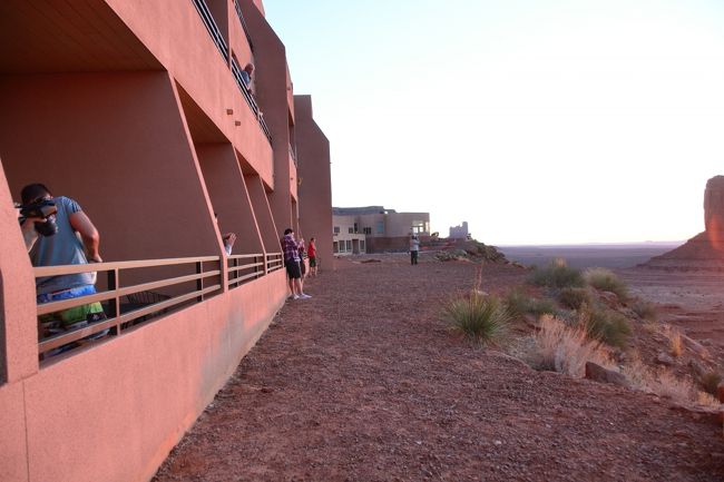14 まさに絶景 The View Hotel に滞在し憧れのモニュメントバレーの夕陽 星景 日の出を激写した モニュメントバレー周辺 アメリカ の旅行記 ブログ By Deracineさん フォートラベル 14 まさに絶景 The View Hotel に滞在し憧れのモニュメントバレーの夕陽 星景 日の出を激写した モニュメントバレー周辺 アメリカ の旅行記 ブログ By Deracineさん フォートラベル