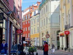 一旦ホテルへ戻り2時間ほど休憩。
またまたリガの旧市街をブラブラする事に。