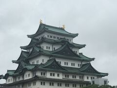 天守閣。
残念ながら、現在は復元工事中で中には入れませんでした。