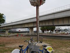 「芸術特区」にやってきました。