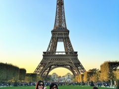 18:00　La tour Eiffel（エッフェル塔）