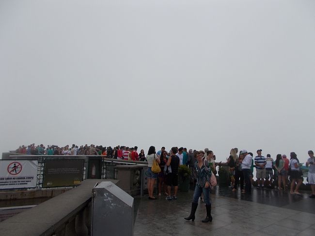 上には結構多くの人が・・・・