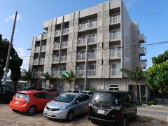 15時を過ぎたので
一旦ホテルへ
昨日予約したWBFホテル石垣島
