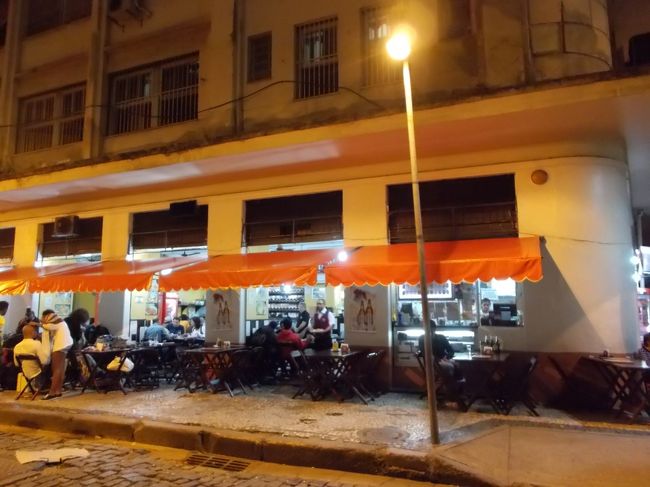 晩御飯を食べに