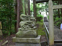 真名井神社へも足を延ばしました
元伊勢籠神社に車を置き子供連れで10分ほど歩きます
改装している最中で工事の手が入っていて残念でした