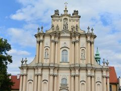 Roman Catholic Church of the Visitants（ローマ・カトリックのヴィジトキ教会）

第二次世界大戦でも破壊されなかった数少ない建物のひとつだそう。