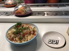 ロンドンのお寿司やさん。
イギリスのチェーン店だと思います。
日本ではない味なのでぜひ試してみてください！