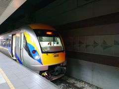 ガイドさんともお別れで～
マレー鉄道に乗ってイポーに向かいます！！


マレーシア旅２☆クアラルンプール＆イポー（イポー編）につづく