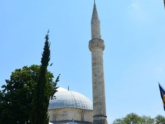 Karadzoz Beg Mosque