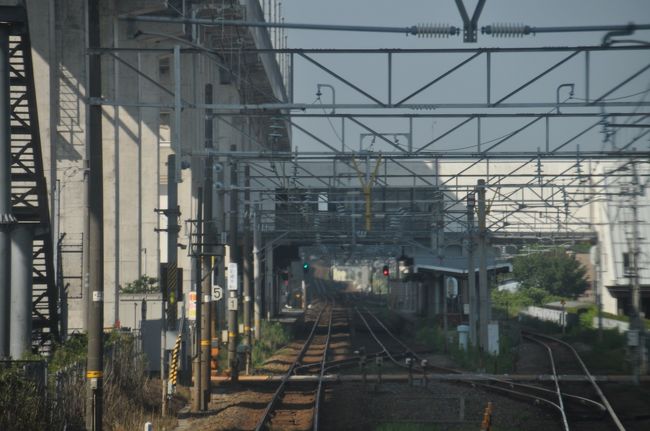 　森本駅停車です。