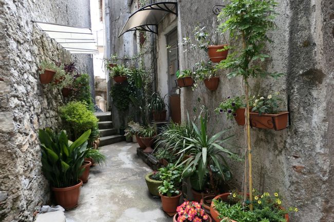 美しき村「アイエータ」♪