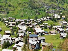 約33分で1600ｍから標高3,089ｍまで
連れてってもらえる幸せ～。
料金は往復で 90CHF、
スイストラベルパスで50％引きです。