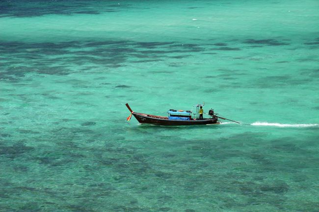☆Longtail-Boat View from Mountain Resort Restaurant @ Koh Lipe Thai