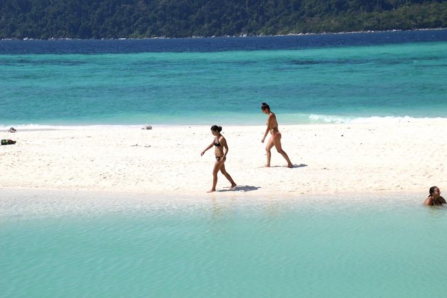 ☆Sandbar View from Karma Beach @ Koh Lipe Thai
