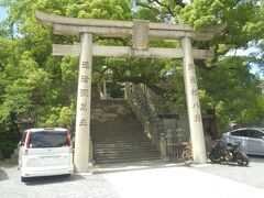 丸亀城から北東へ3.5kmほど宇多津町の宇夫階神社へ．
100年頃の創建と伝わる古社．主祭神は大己貴命．
境内拝観自由，駐車場あり．