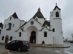 トゥルッリの教会のサンタントニオ教会