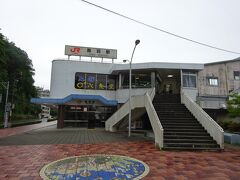 鳥羽駅のＪＲ駅舎。
この右隣に、近鉄の駅舎がつながっている。