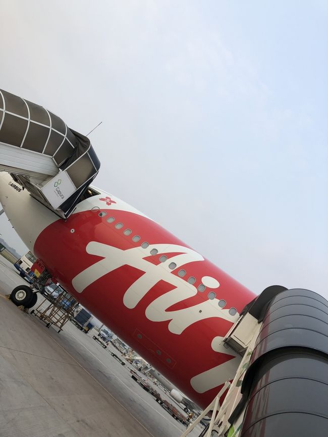 飛行時間約7時間、ほぼ爆寝。<br /><br />到着したら東南アジア特有の空気。<br /><br />あー着いたわーー♪( ´▽｀)