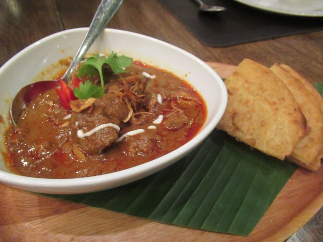 マッサマンカレー