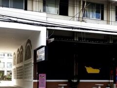 おや～、この建物は～？