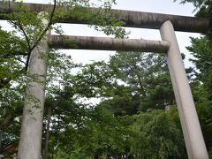 つづいて富山縣護國神社を参拝
戦乱で亡くなられた富山県の方々のご英霊を祀った神社です