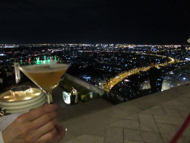 優しい人がたくさんのバンコクと私たちの楽しい旅ときれいな夜景に乾杯！！