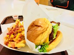 アラモアナマカイマーケット
チーズバーガーファクトリー
$15.18

