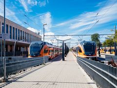 タリン中央駅です。首都の駅なのですが、鉄道本数が少ないこともありわりと（いや、結構）閑散としています。みんなバス移動がメインになっているんですよね・・。