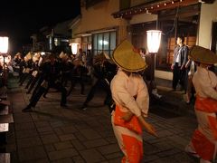 東新町。ここは割としっかり見れた！
先頭はしっとりとした女踊り。