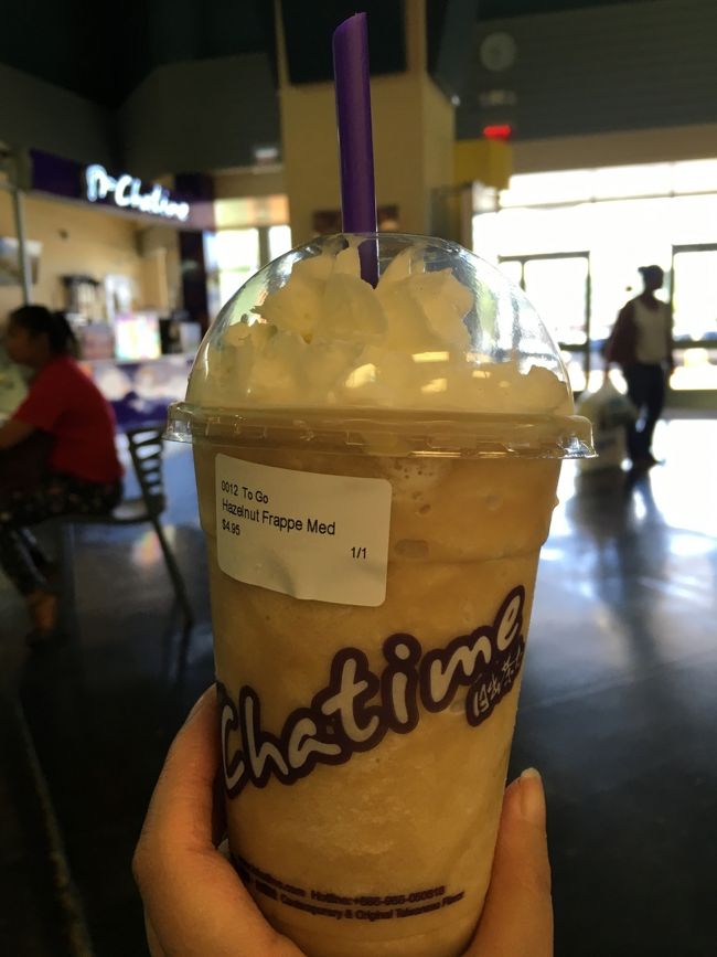 GPO内を物色。ロスでお宝探しです。<br />色々あって見きれないですね。<br />それでも子供のおもちゃや服、調味料などを買いました。<br />いろいろ安いです。掘り出し物が見つけられたらとってもお得に買えます。<br />シールがきれいにはがれるやつだと嬉しいのになーと。<br /><br />歩き疲れてフラッペ飲んで休憩です。<br />カップが大きいから飲んでも全然減らないって言う。