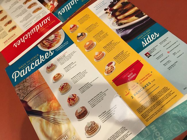 そろそろ夕食を、ということでまた赤いバスでGPOへ。<br />絶対来たかったIHOP！<br />入口がわからず店の周りをぐるーーーっとしてしまいました。<br />中はローカルばっかり。<br /><br />