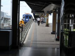 高鐵台南駅に到着。いつもは、無料のバスで孔子廟前に降りるﾊﾟﾀｰﾝなのですが、今回は、台鉄沙崙駅から台鉄台南駅に向かいます。