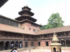 パタン
https://goronekone.blogspot.com/2018/09/durbar-square-patan.html