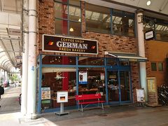 バイトしていたお店も、違う店舗に。
昔は、富山エリアで一番売上あった（時もあった）のになぁ。
まさか、無くなっちゃうとは寂しい。
バイト仲間とご飯や遊びに行ったり、楽しかったなぁ。