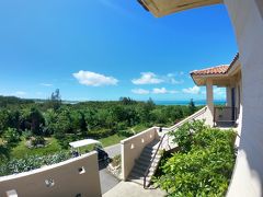 リゾナーレからアラマンダになって、はじめての宿泊。
リゾナーレが好きだったので、変わってどうかなぁ～？と思いながら。

部屋はスーペリアスイート。
デラックススイートはもっと広いけど、眺望が茶色のラグーンなので、イマイチなんですよね。
1階は蟻虫がいっぱい出るから、2階をリクエストしておきました。
海側が良かったけど、ラグーン側で残念。。。
