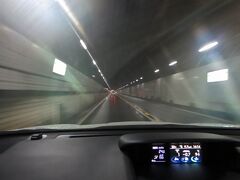 関門トンネル。福岡観光は九州最後の日に。
福岡の今川パーキングでワープ。

走行距離　121ｋｍ
万歩計　10,894歩　　　　　　つづく