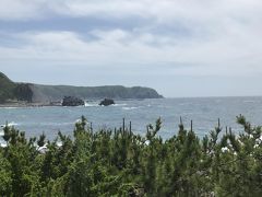 神津島温泉保養センターへ。
お風呂には入らずに食事だけ（海辺の露天風呂で楽しい）。風景は絶品です。