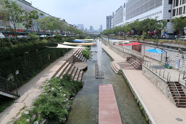 チョンゲチョン。都会のオアシス。