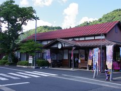 若桜駅の駅舎です。