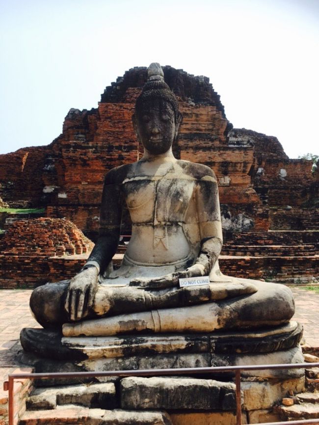アユタヤ仏像