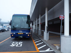 ほぼ定刻で稚内港フェリーターミナルに到着です
このバスの大半の乗客は離島へいくお客さんです
