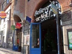 まだ明るいし、少しはコペンハーゲンカード活躍させようと市庁舎そばのアンデルセンおとぎ話博物館と併設のReply's Believe or Not!へ