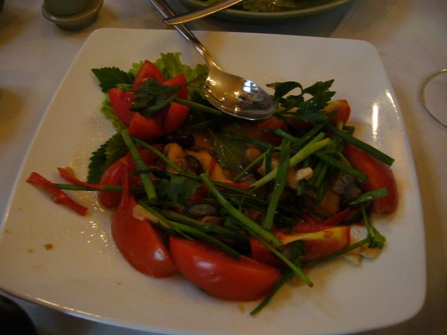 トマトと白身魚の炒め物。