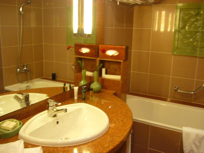 洗面所とお風呂。<br />綺麗でした。