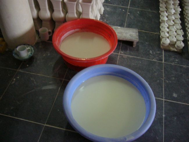 陶器に塗る上薬だそうです。