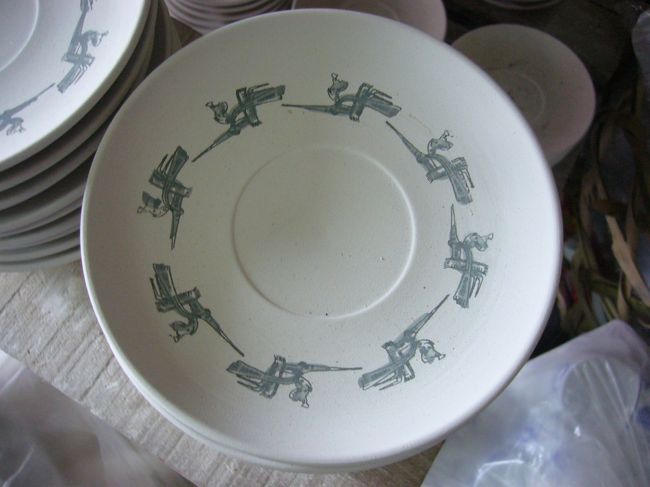 絵付けされたお皿。<br />