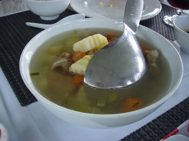 牛と野菜のスープ。<br />優しい味でした☆