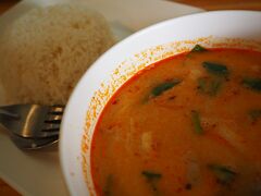 その前に。

お腹壊してるけど、次に本場を食べられるのはいつか分からない。今食べねば。この後悪化する覚悟でトムヤンクンを食す！！

@Thai Wang restaurant